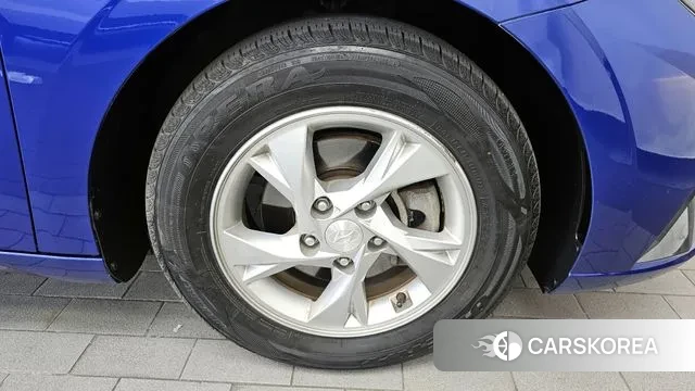 Hyundai Avante (CN7) id 3355930 из Кореи 15