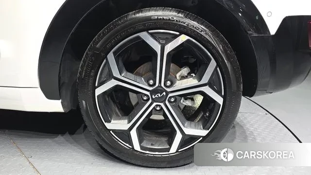 Kia Di Ol Nu Niro id 3700915 из Кореи 15