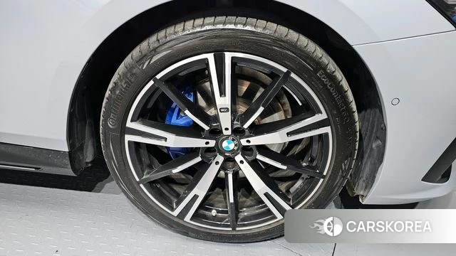 BMW 5 Series (G60) id 3850358 из Кореи 15