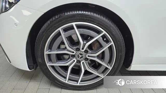 Mercedes-Benz E-Class W213 id 2940622 из Кореи 15