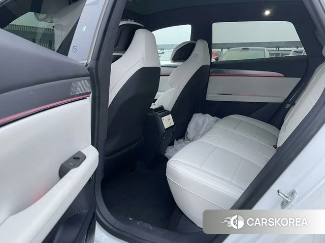 Extremely more 01 2026 Белый из Китая, фото 6