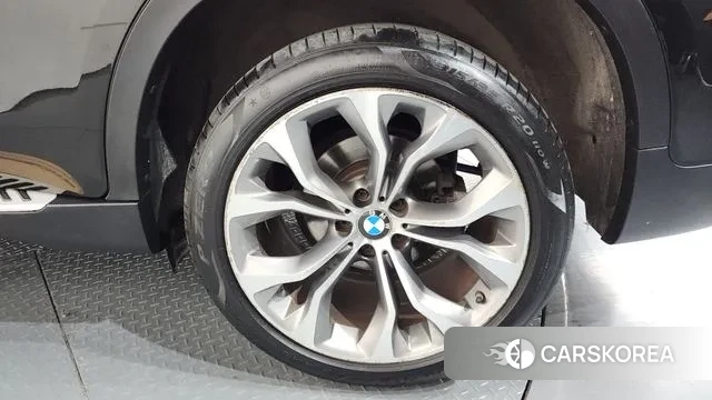 BMW X6 (F16) id 3536422 из Кореи 15