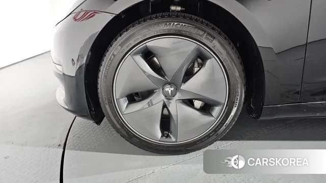 Tesla Model 3 id 3421917 из Кореи 15