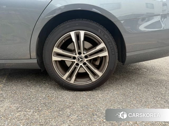 Mercedes-Benz E-Class W213 id 4593593 из Кореи 14