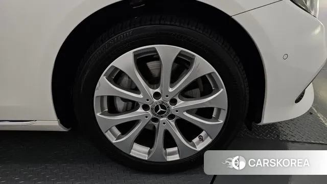 Mercedes-Benz E-Class W213 id 2986281 из Кореи 15