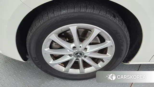 Mercedes-Benz A-Class W177 id 3243587 из Кореи 15