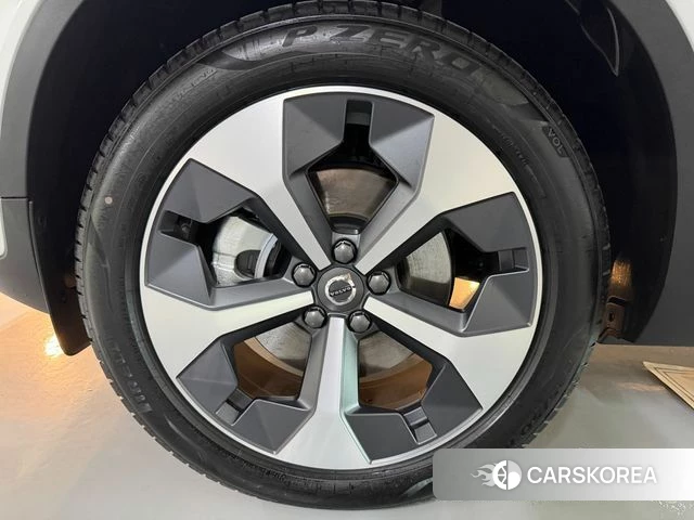 Volvo XC40 id 4691047 из Кореи 15
