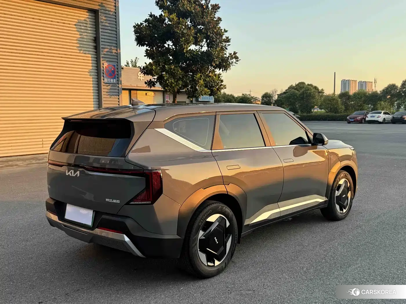 Kia EV5 2026 Silver/gray из Китая, фото 6