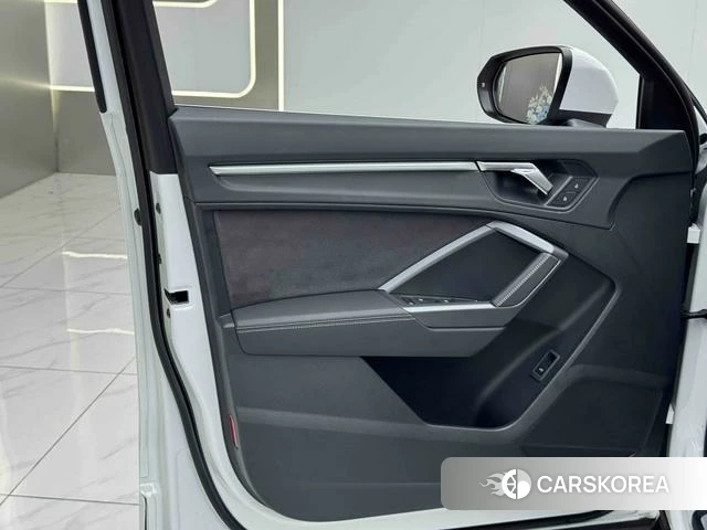 Audi Q3 id 4290629 из Китая 13