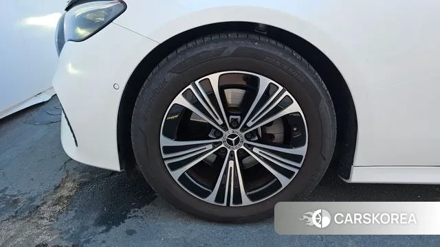 Mercedes-Benz E-Class W214 id 3436942 из Кореи 15