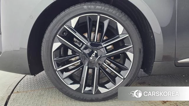 Kia The New K8 Hybrid id 4623089 из Кореи 15