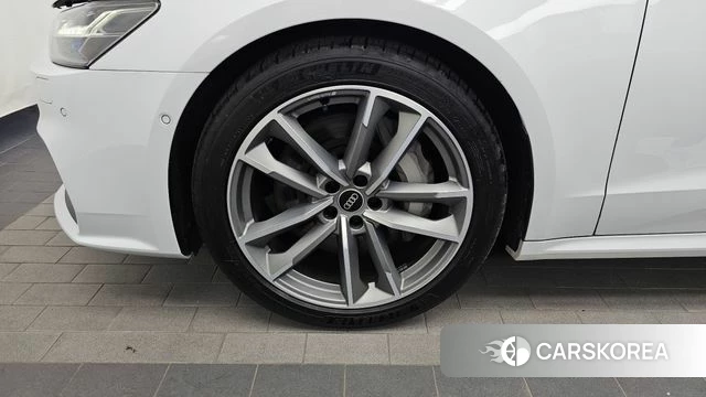 Audi A7 (4K) id 4625014 из Кореи 30