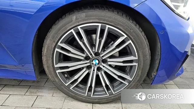 BMW 3 Series (G20) id 3676186 из Кореи 15