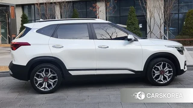 Kia Seltos id 3695525 из Кореи 15