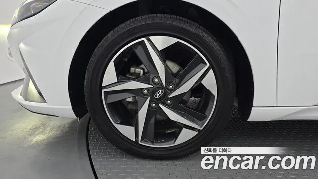 Hyundai Avante Hybrid (CN7) id 2683133 из Кореи 15