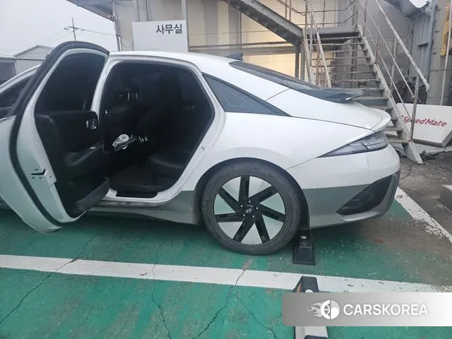 Hyundai Ionic 6 2022 Жемчужный цвет из Кореи, фото 5