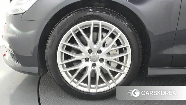 Audi New A6 id 4882481 из Кореи 15