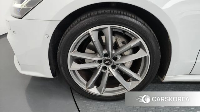 Audi A7 (4K) id 3904919 из Кореи 15