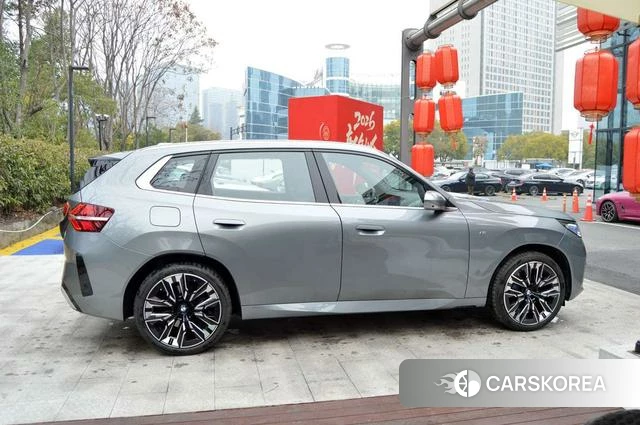 BMW X3 id 4275321 из Китая 9