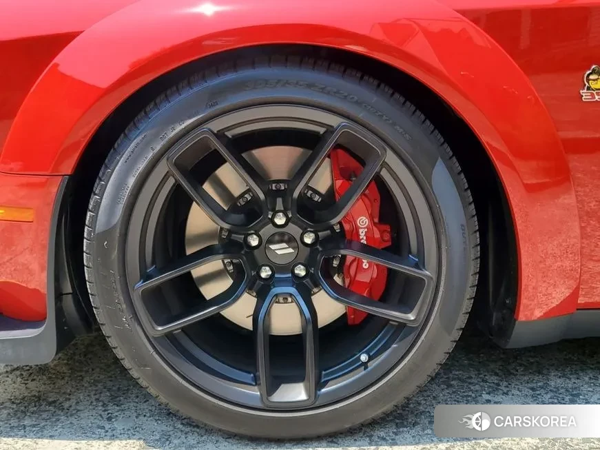 Dodge Challenger id 1637514 из Кореи 15