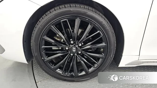 Hyundai Grandeur IG id 3510060 из Кореи 15