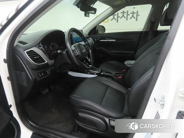 Kia Seltos id 4619079 из Кореи 15