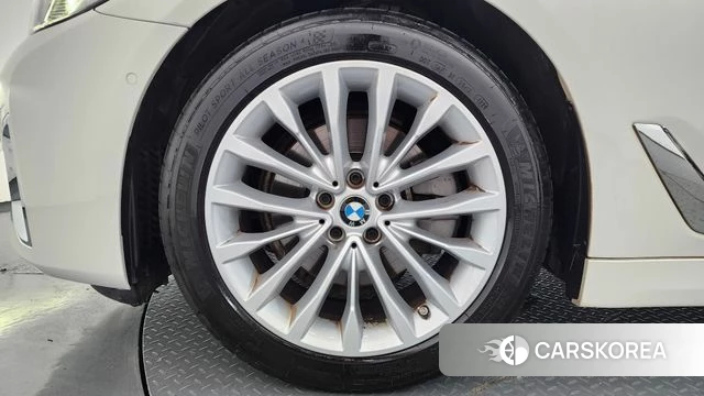 BMW 5 Series (G30) id 4779127 из Кореи 29