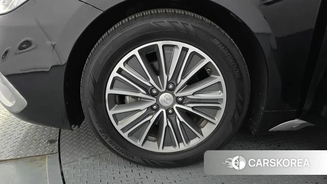Hyundai Grandeur IG Hybrid id 4448228 из Кореи 27