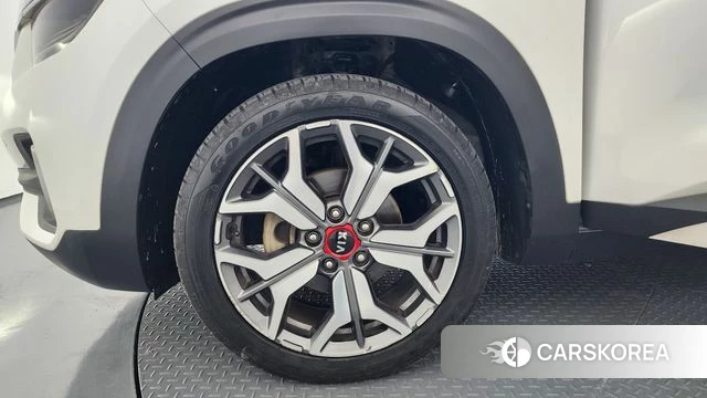 Kia Seltos id 4490640 из Кореи 15