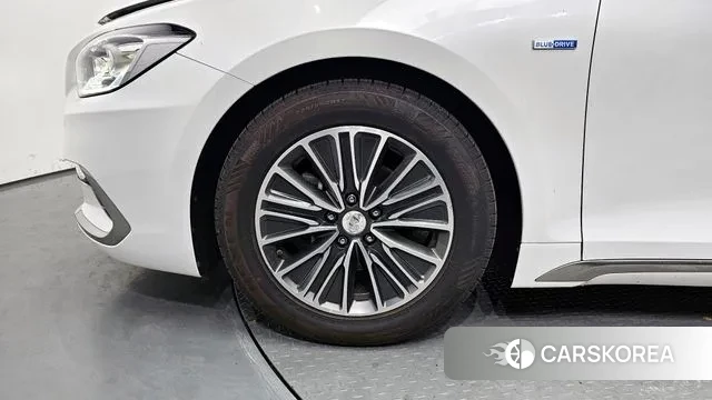 Hyundai Grandeur IG Hybrid id 3024794 из Кореи 15