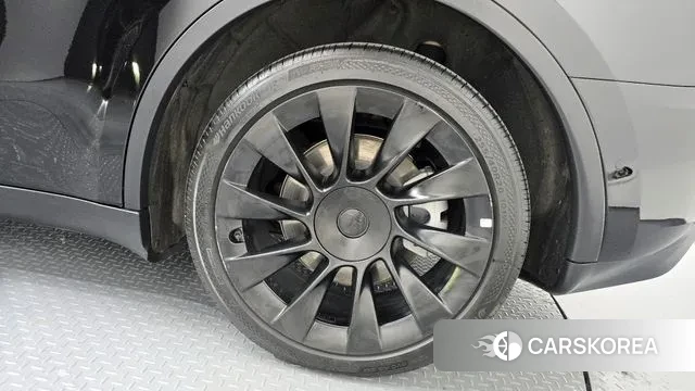 Tesla Model Y id 3218597 из Кореи 15