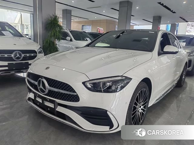 Mercedes-Benz Class C 2023 Белый из Китая, фото 5