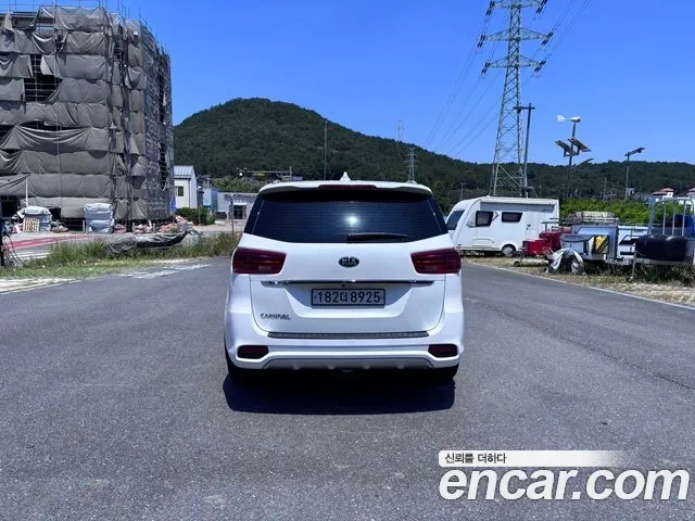 Kia The New Carnival id 2936936 из Кореи 15