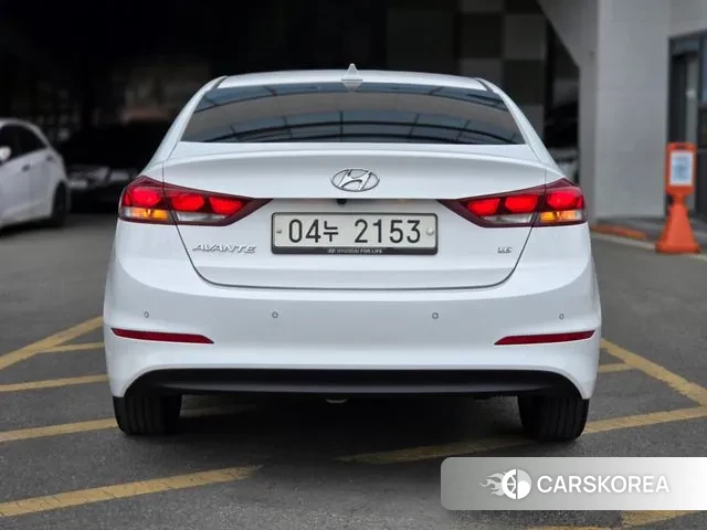 Hyundai Avante AD id 3723761 из Кореи 14