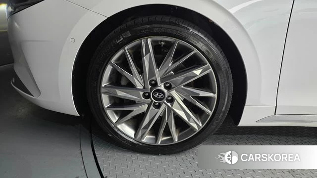 Hyundai The New Grandeur IG id 4614661 из Кореи 30