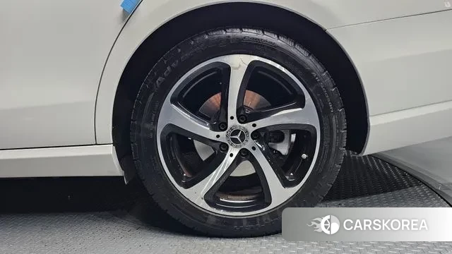 Mercedes-Benz E-Class W213 id 3747795 из Кореи 15