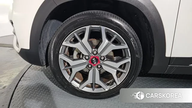 Kia Seltos id 3464515 из Кореи 15