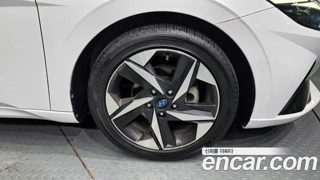 Hyundai Avante (CN7) id 2917021 из Кореи 15