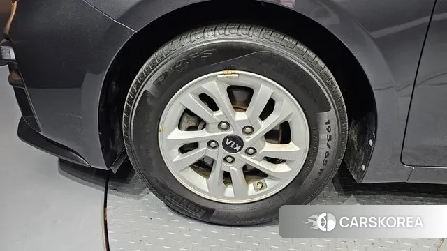 Kia Come New K3 id 3428916 из Кореи 15