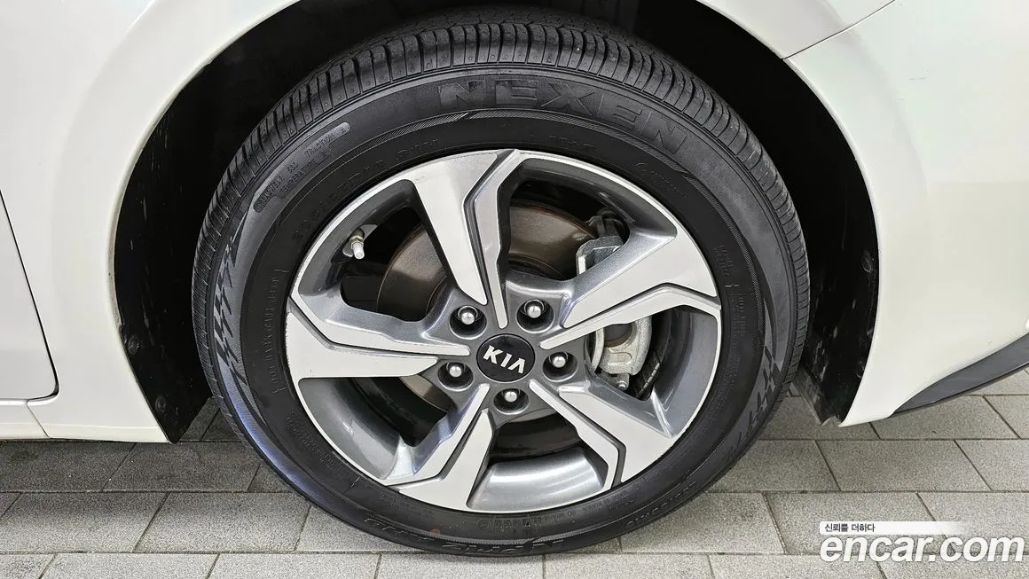 Kia Come New K3 id 2161363 из Кореи 15