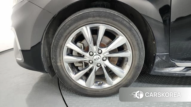 Kia The New Carnival id 4586909 из Кореи 31