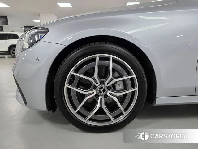Mercedes-Benz E-Class W213 id 4303477 из Кореи 12