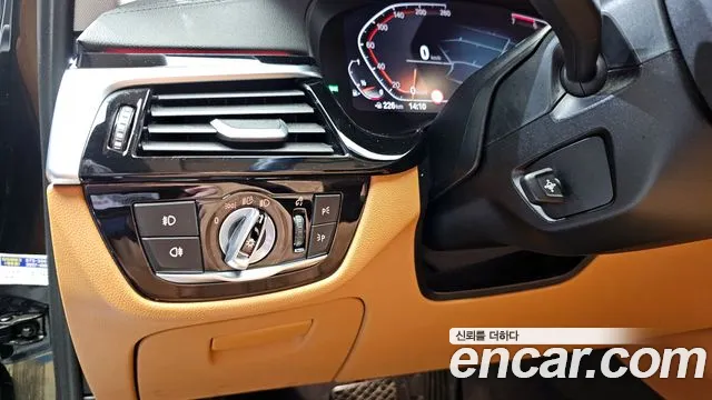 BMW 5 Series (G30) id 2665279 из Кореи 15