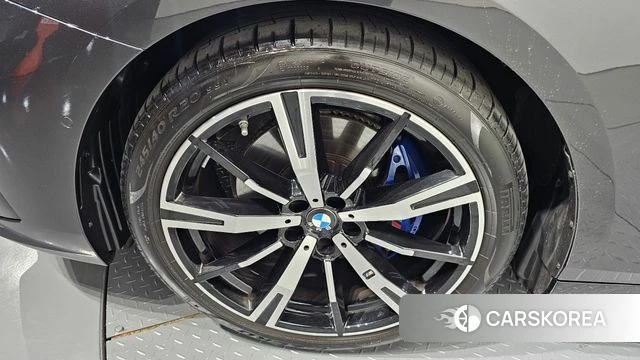 BMW 5 Series (G60) id 3914284 из Кореи 15