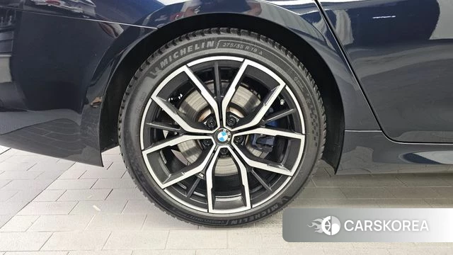 BMW 5 Series (G30) id 4835597 из Кореи 15