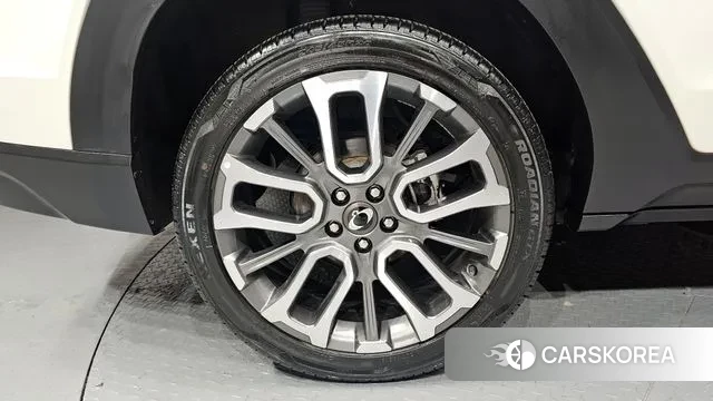 Ssangyong Torres id 3664317 из Кореи 15