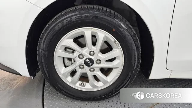 Kia Come New K3 id 3449467 из Кореи 15