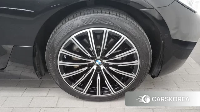 BMW 6 Series GT (G32) id 3429087 из Кореи 15