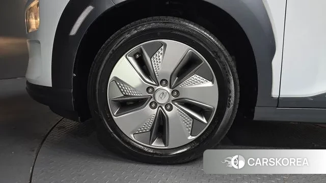 Hyundai Kona Electric id 3494000 из Кореи 15