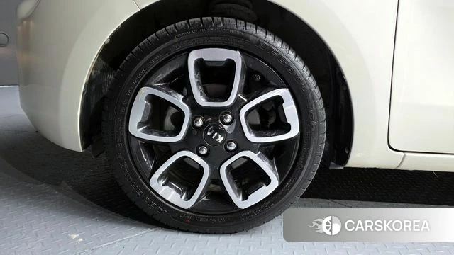 Kia The New Ray id 4331467 из Кореи 28